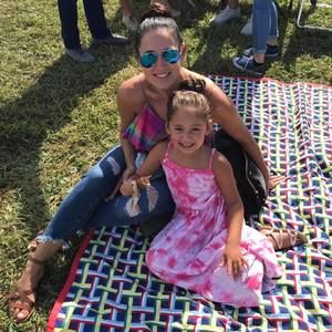 Meet your Posher, Nora